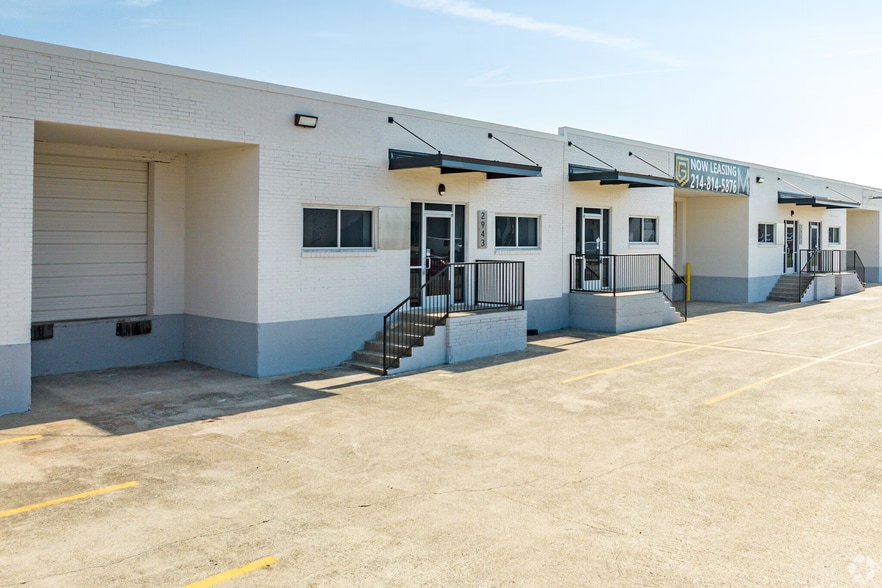 2903-2919 Ladybird Ln, Dallas, TX for lease - Building Photo - Image 3 of 15