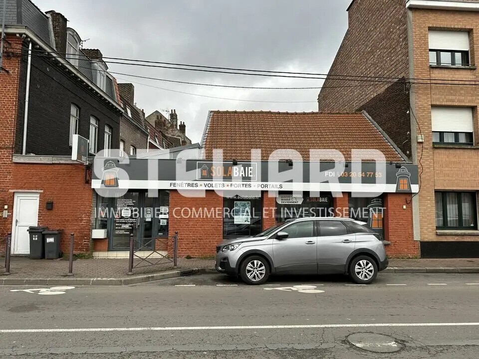 Retail in Lille for lease Building Photo- Image 1 of 11
