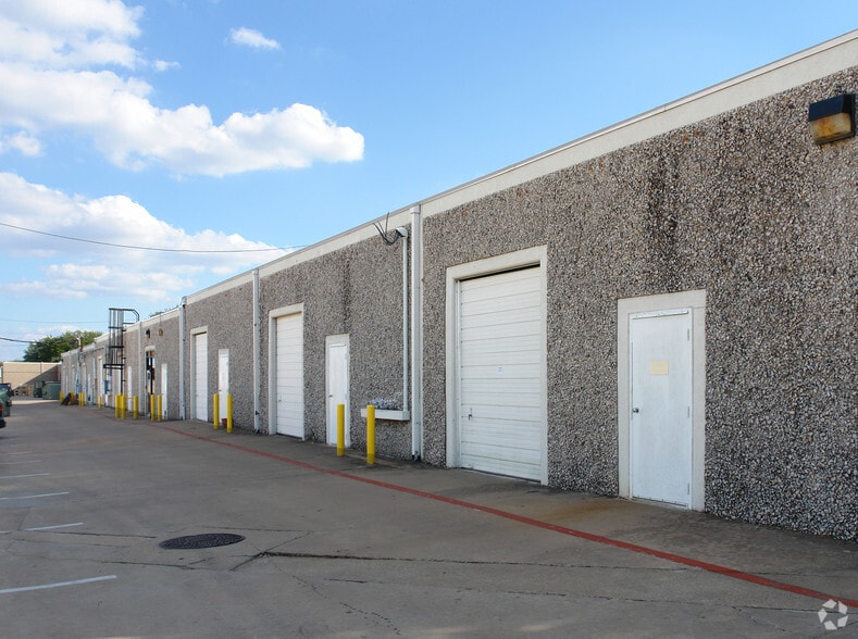 3006 Longhorn Blvd, Austin, TX for lease - Building Photo - Image 2 of 10