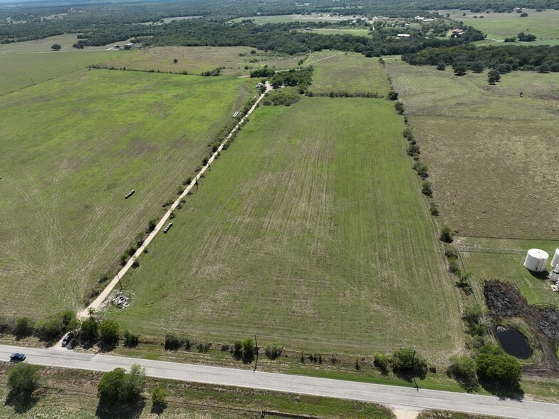TBD FM 1322 Hwy, Lockhart, TX à vendre - Photo du bâtiment - Image 3 de 7