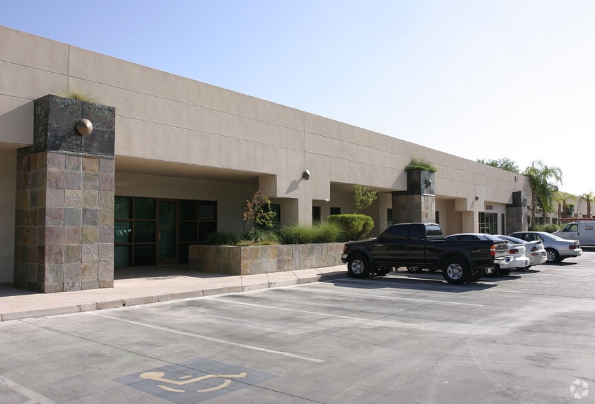 3010 W Charleston Blvd, Las Vegas, NV for lease - Building Photo - Image 2 of 8