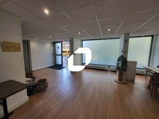 Plus de détails pour Bureau, Local d'activités à louer