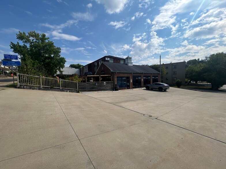 101 Beverly Rd, Pittsburgh, PA for sale - Building Photo - Image 2 of 12