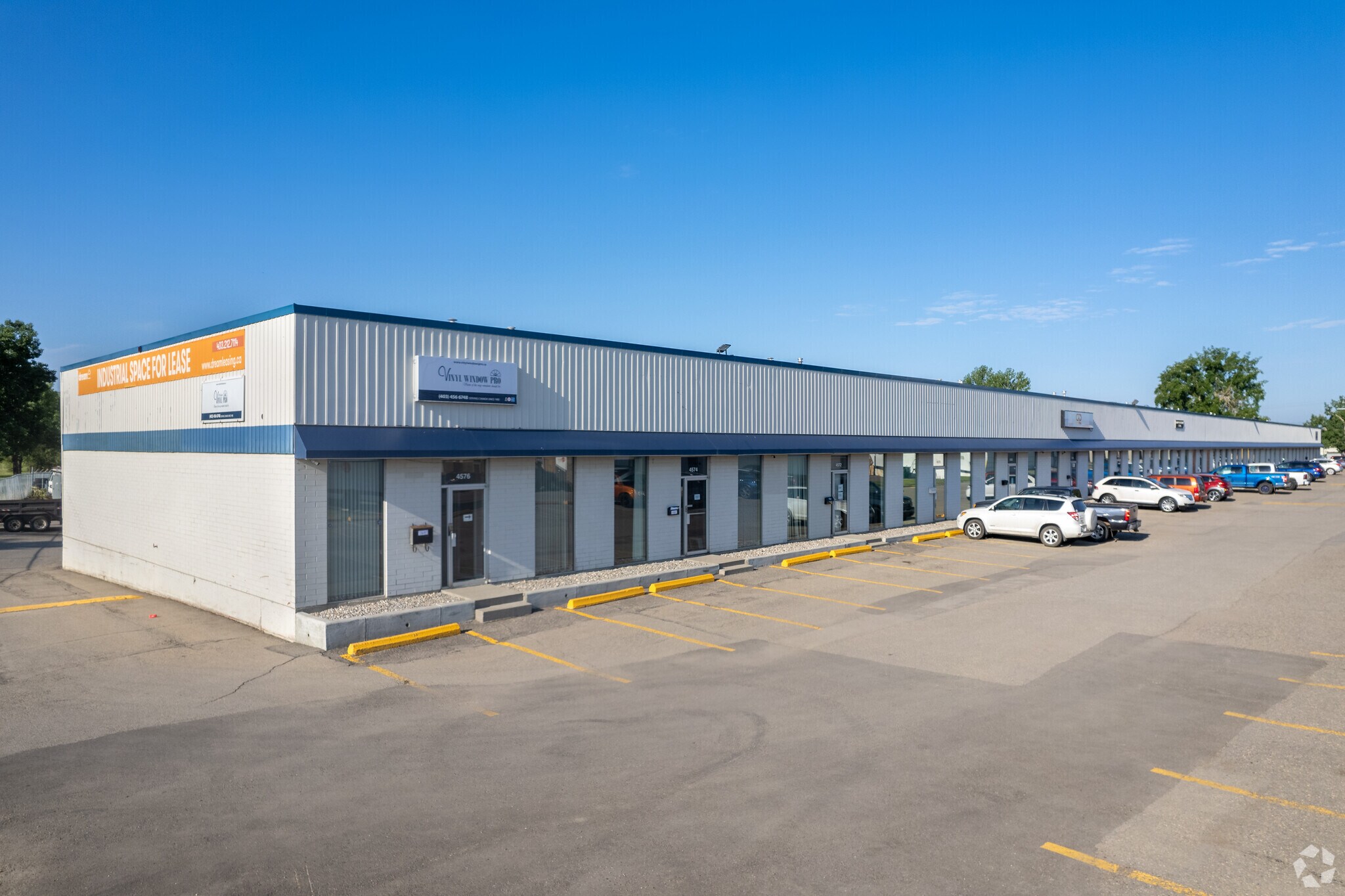 4504-4576 14 St NE, Calgary, AB for sale Building Photo- Image 1 of 1