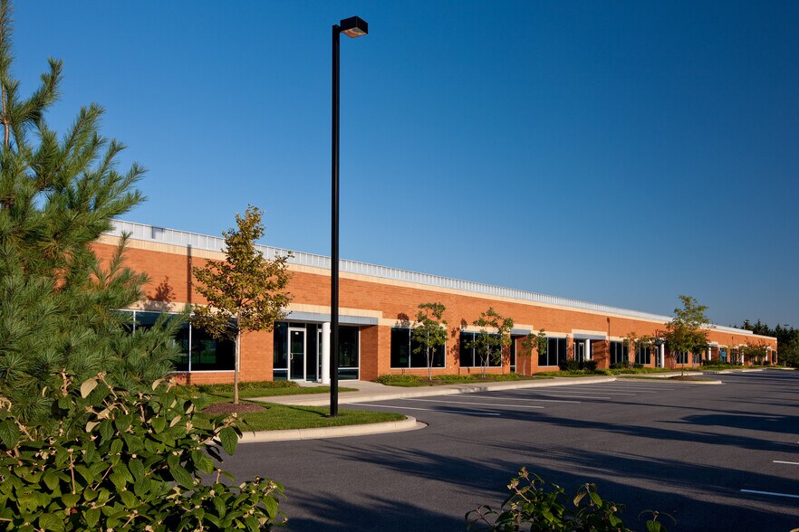 7265 Windsor Blvd, Baltimore, MD à louer - Photo du bâtiment - Image 1 de 3