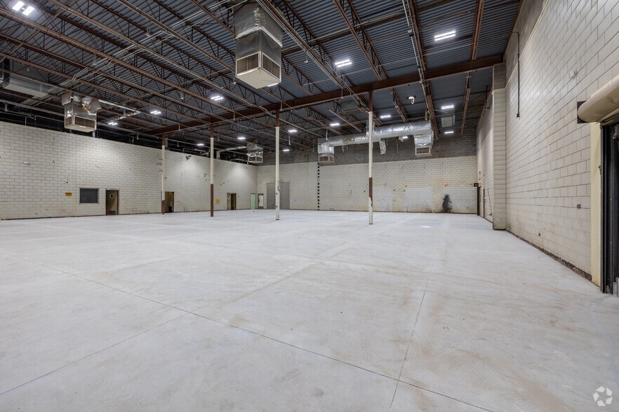 450 25th St, Greeley, CO for lease - Interior Photo - Image 3 of 42