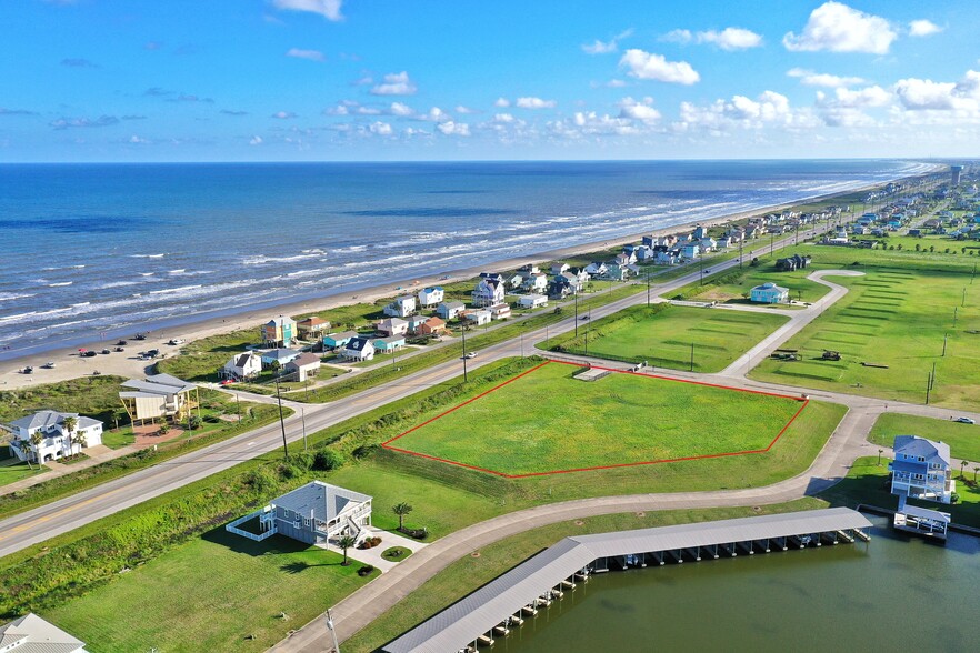 4211 Sunbird Beach Dr, Galveston, TX for sale - Building Photo - Image 1 of 12