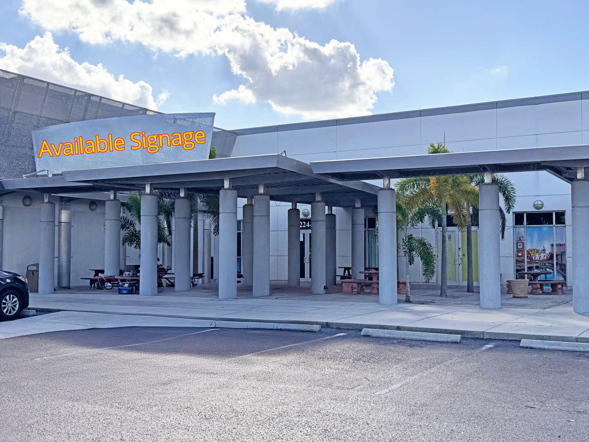 4224 S Cleveland Ave, Fort Myers, FL à louer Photo du bâtiment- Image 1 de 3