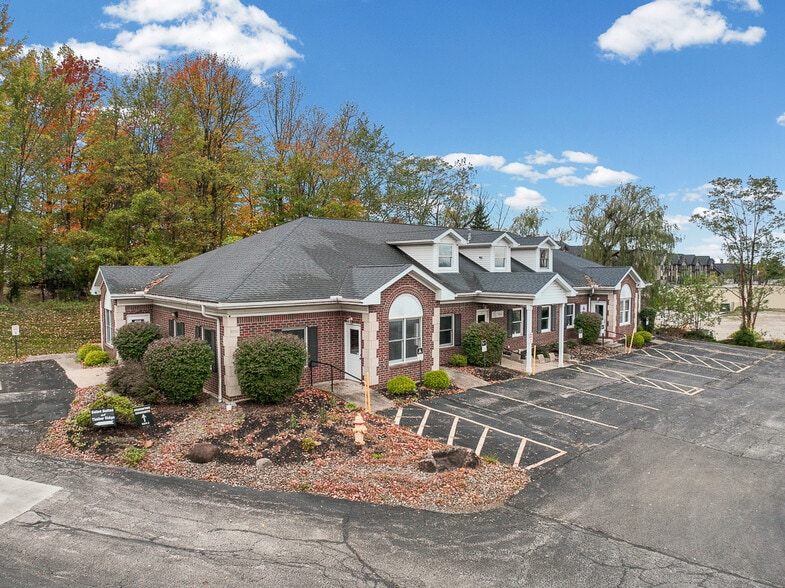 8050 Corporate Cir, North Royalton, OH for lease - Building Photo - Image 3 of 50