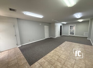 2602-2630 SE Willoughby Blvd, Stuart, FL à louer Photo intérieure- Image 1 de 17