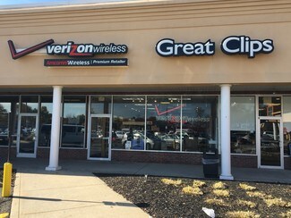 Plus de détails pour 425 Center St, Ludlow, MA - Commerce de détail à louer