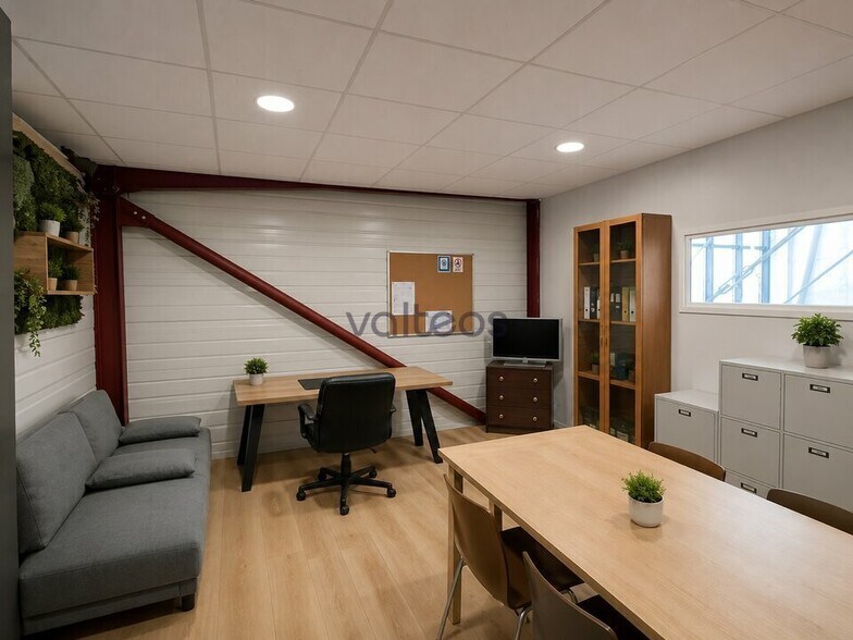 Office in L'UNION for lease - Interior Photo - Image 3 of 4