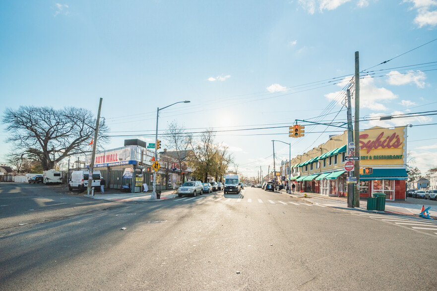 13214 Liberty Ave, South Richmond Hill, NY for sale - Building Photo - Image 3 of 5