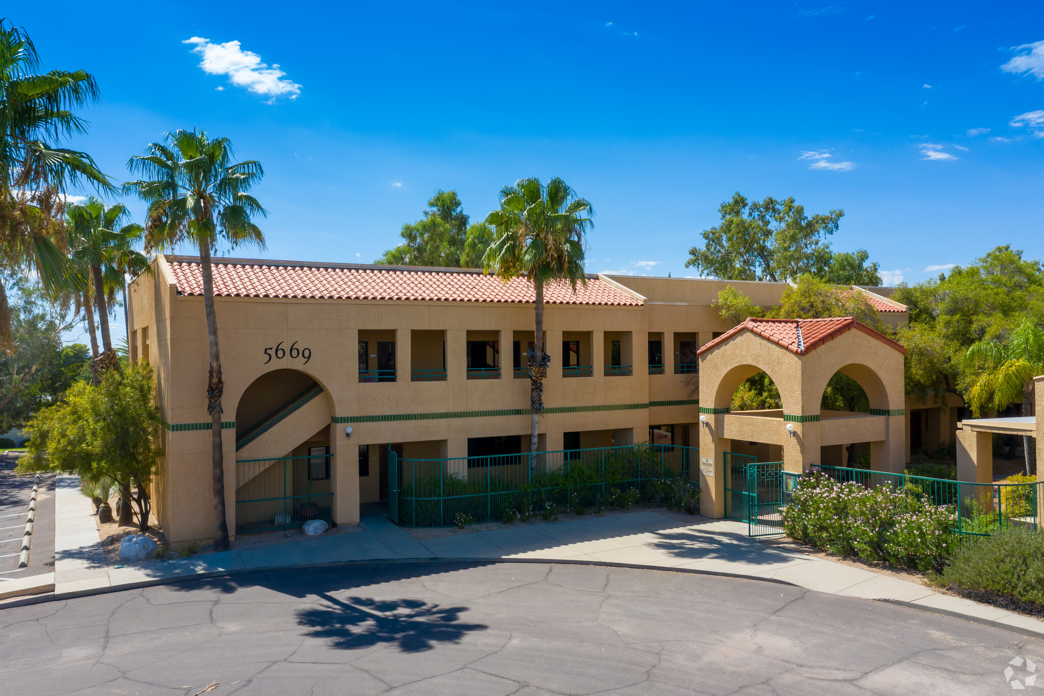 5669 N Oracle Rd, Tucson, AZ for sale Building Photo- Image 1 of 1