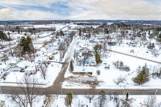 200-202 S Cherry St, Wittenberg, WI - Aérien  Vue de la carte - Image1