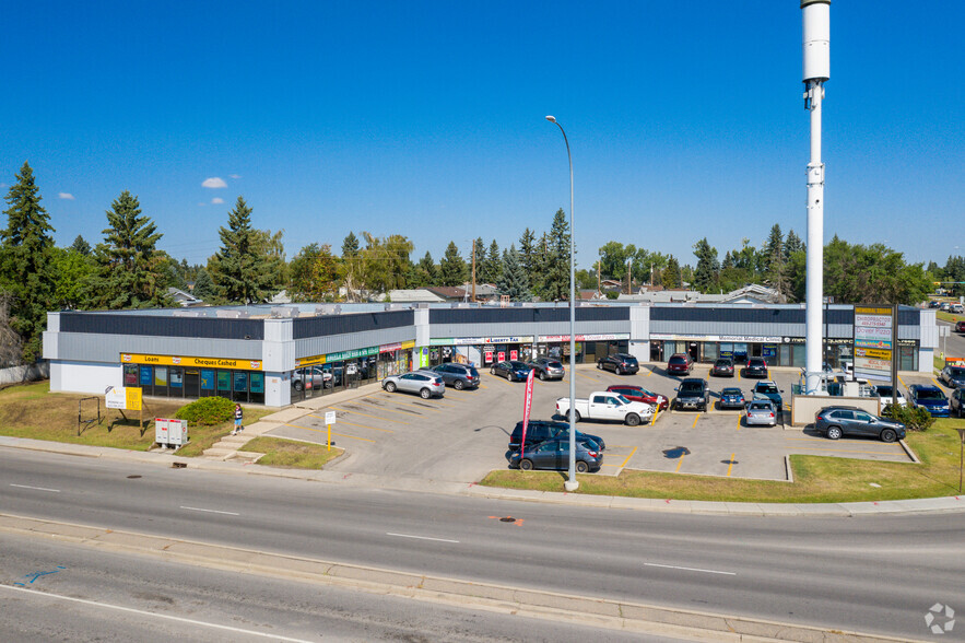 5268 Memorial Dr NE, Calgary, AB à louer - Photo du bâtiment - Image 1 de 3