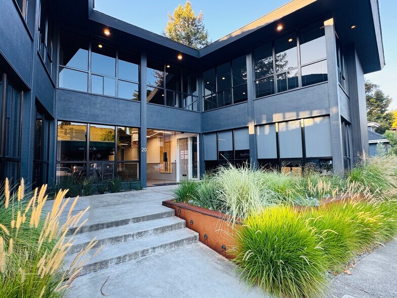 20 Sunnyside Ave, Mill Valley, CA à louer - Photo du bâtiment - Image 1 de 11