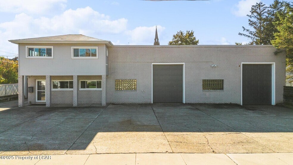 36 Atherton Ave, Wyoming, PA à vendre - Photo principale - Image 1 de 34