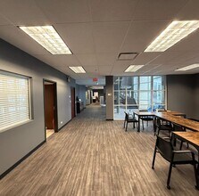 937 N Lombard Rd, Lombard, IL for lease Interior Photo- Image 1 of 1