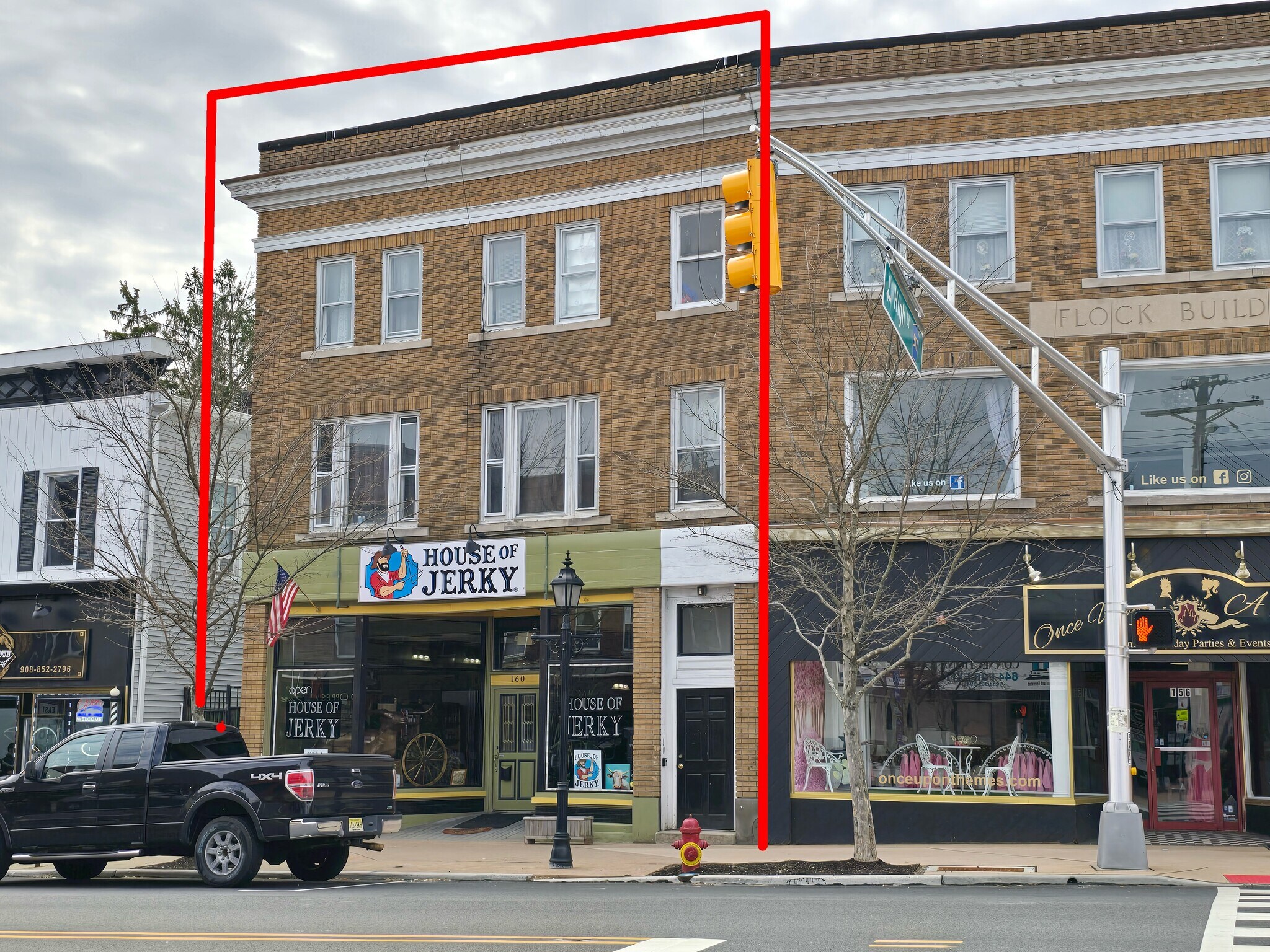 160 Main St, Hackettstown, NJ à vendre Photo du bâtiment- Image 1 de 1