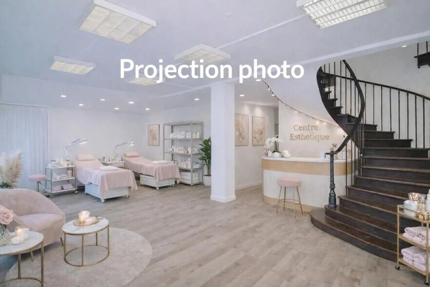 Commerce de détail dans Paris à louer - Photo du bâtiment - Image 2 de 8