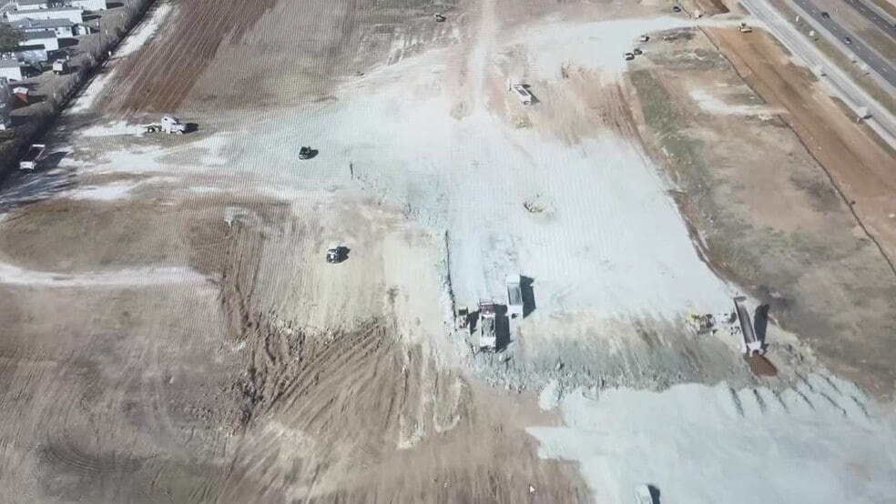 2235 N Interstate 35, Gainesville, TX for sale - Commercial Listing Video - Image 3 of 8