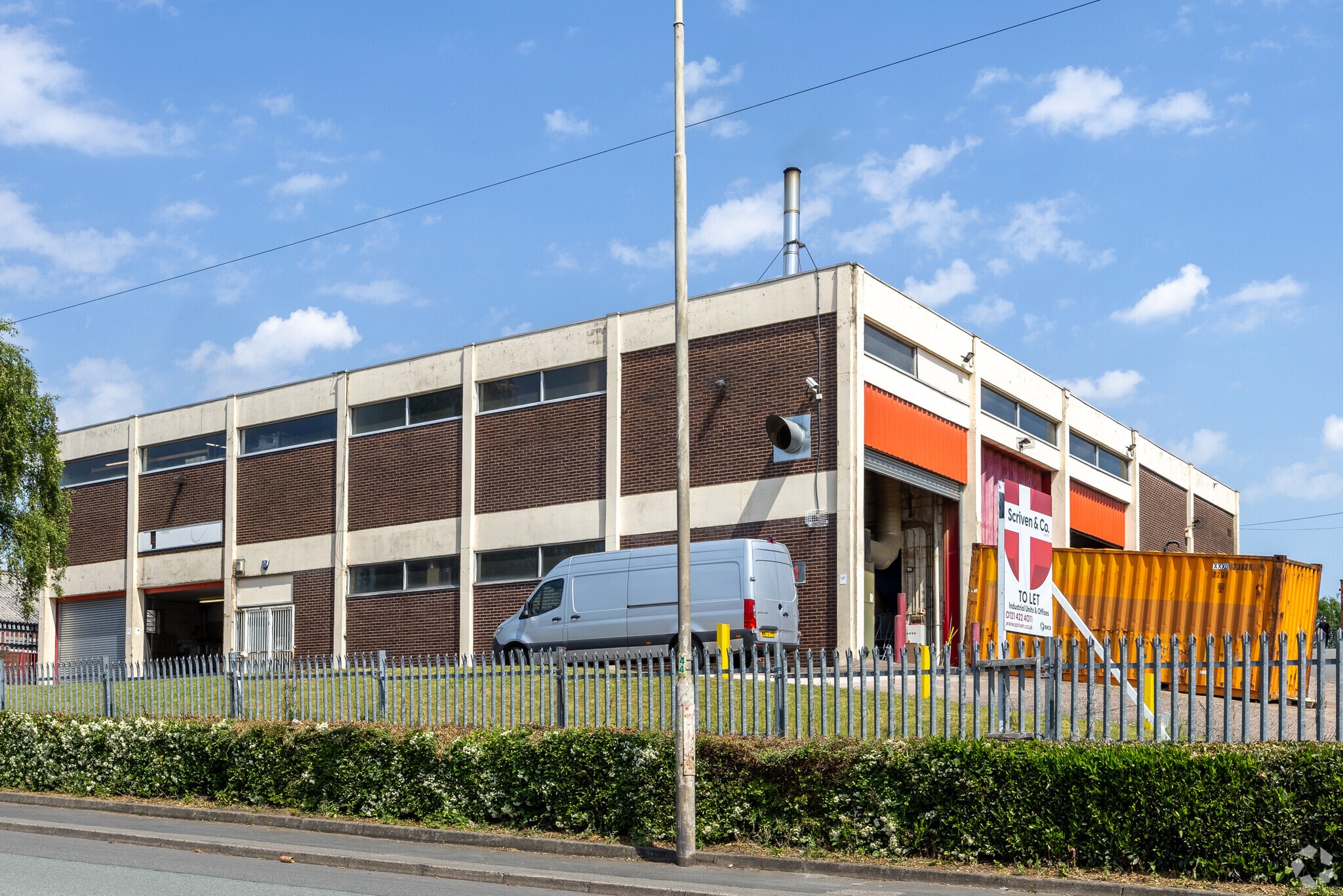 303 Halesowen Rd, Dudley for lease Primary Photo- Image 1 of 3