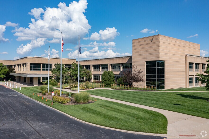 4600 Houston Rd, Florence, KY à louer - Photo du bâtiment - Image 2 de 6