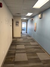 2733 Lancaster Rd, Ottawa, ON for lease Interior Photo- Image 2 of 5