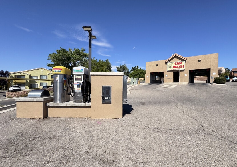5801 Coors Blvd NW, Albuquerque, NM à vendre - Photo du bâtiment - Image 3 de 11