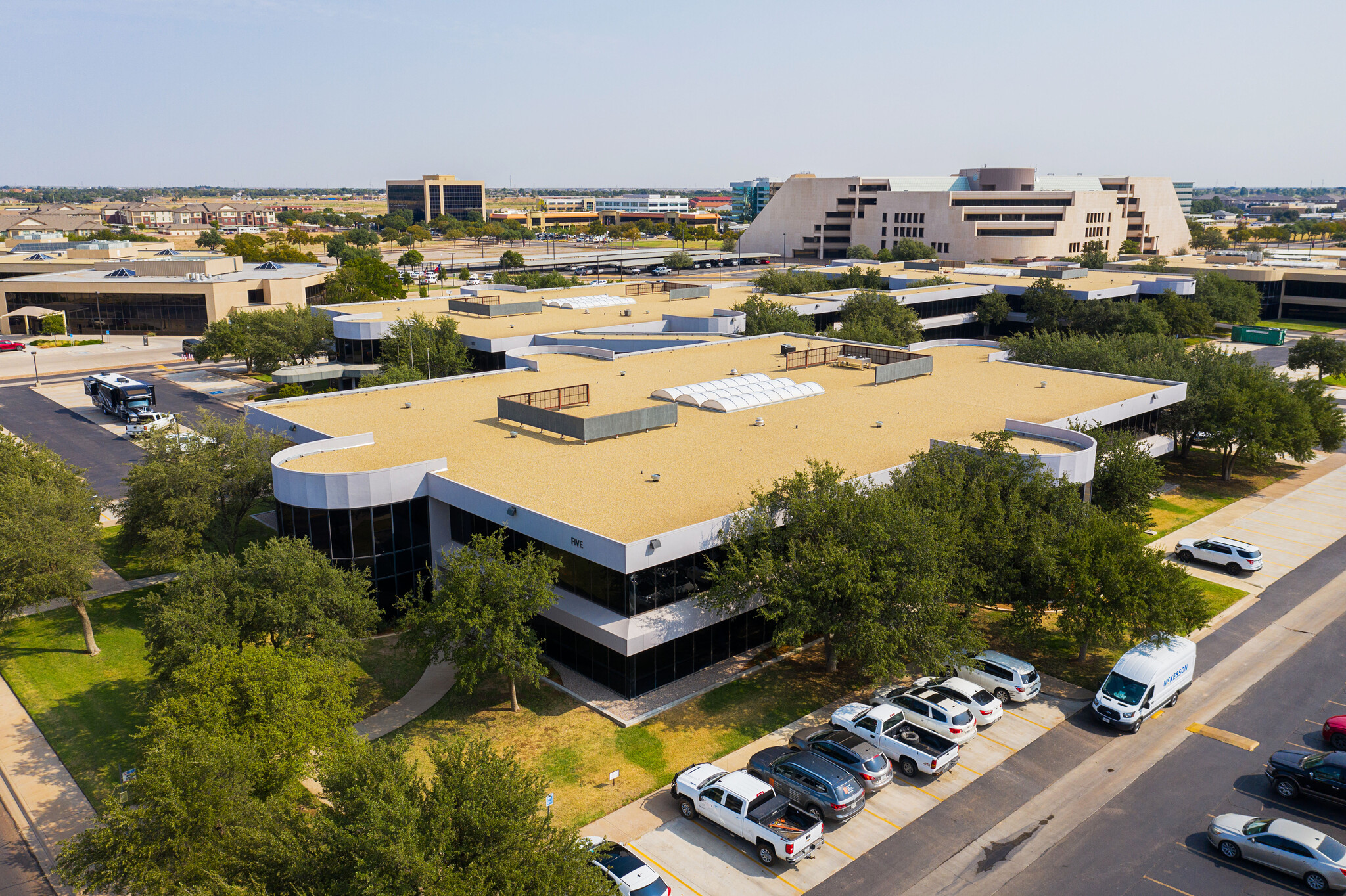 3300 N A St, Midland, TX à vendre Photo du bâtiment- Image 1 de 1