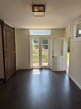 1333 Ocean Ave, Santa Monica, CA for lease Interior Photo- Image 1 of 5