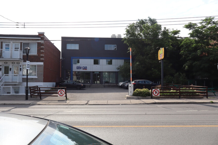4450-4460 Bélanger Rue, Montréal, QC à louer - Photo du bâtiment - Image 2 de 3