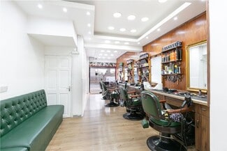 Plus de détails pour 19A Rowan Rd, Londres - Commerce de détail à vendre