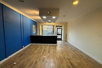 24 Bank St, Kilmarnock à vendre Photo intérieure- Image 2 de 2