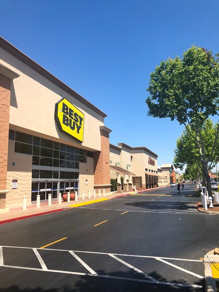 5925-6199 Sunrise Blvd, Citrus Heights, CA for lease - Building Photo - Image 2 of 12