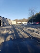 37 Lark Industrial Pky, Greenville, RI for lease Interior Photo- Image 2 of 15