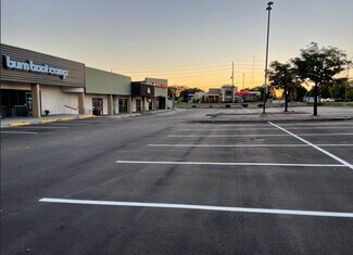 Plus de détails pour 3333 S Wadsworth Blvd, Lakewood, CO - Commerce de détail à louer