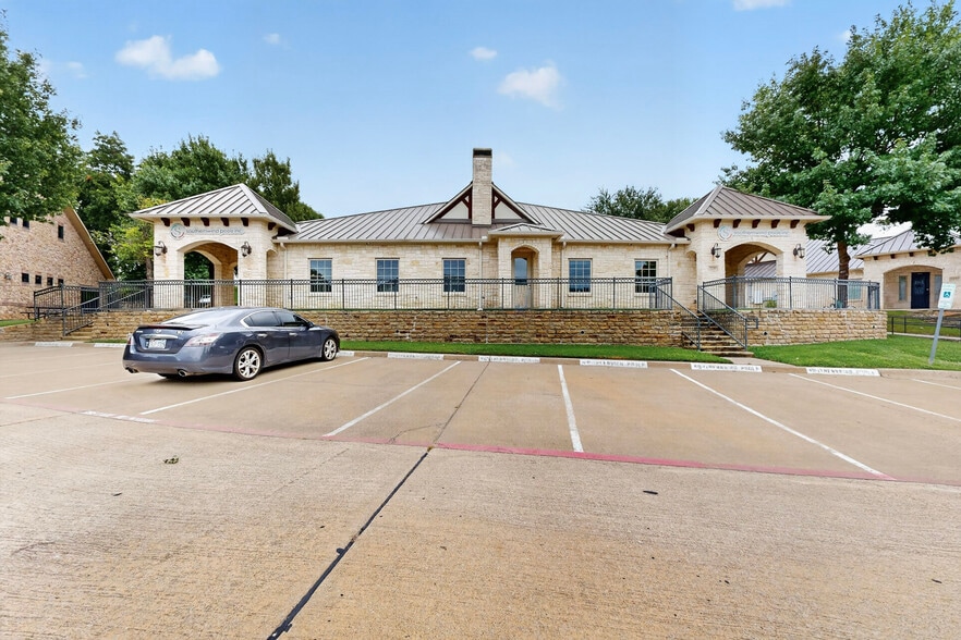 2230 Bush Dr, McKinney, TX for lease - Building Photo - Image 3 of 37