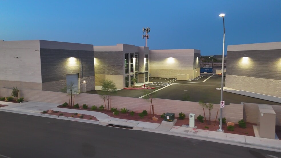 10710-10890 South Rainbow Blvd, Las Vegas, NV for lease - Commercial Listing Video - Image 2 of 20