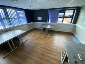 5 Clayton Wood Ct, Leeds à louer Photo intérieure- Image 1 de 2