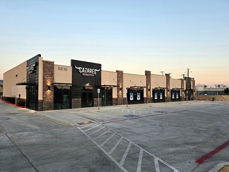 5616 Doniphan Dr, El Paso, TX à louer - Photo du bâtiment - Image 2 de 7