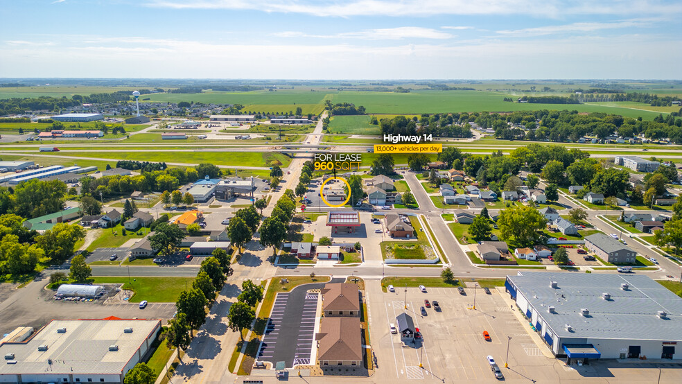 501 S Mantorville Ave, Kasson, MN for lease - Building Photo - Image 3 of 12