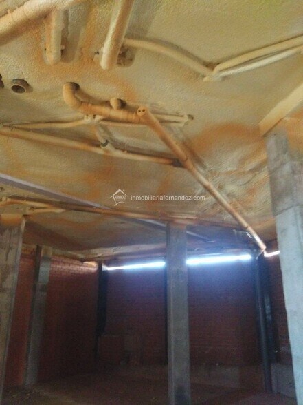 Commerce de détail dans Cáceres à vendre - Photo du bâtiment - Image 3 de 9