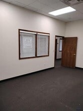 1501 Centre St, Rapid City, SD for lease Interior Photo- Image 2 of 4