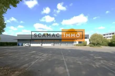 Office in Villeneuve-la-Garenne for lease - Building Photo - Image 1 of 3