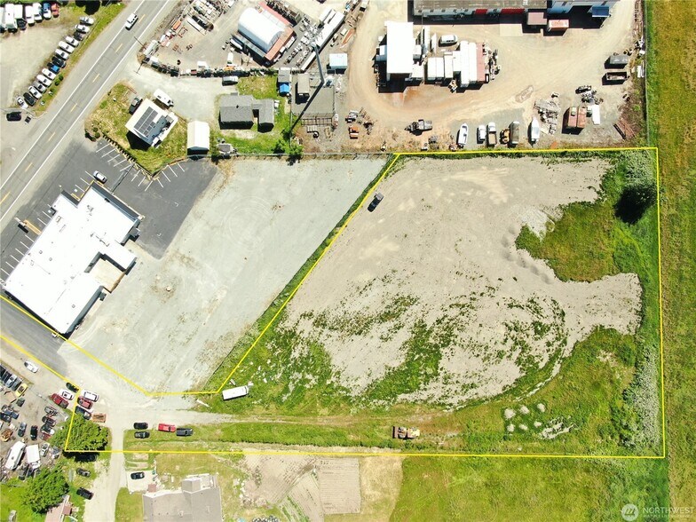 17900 WA-536, Mount Vernon, WA à vendre - Photo du bâtiment - Image 3 de 12