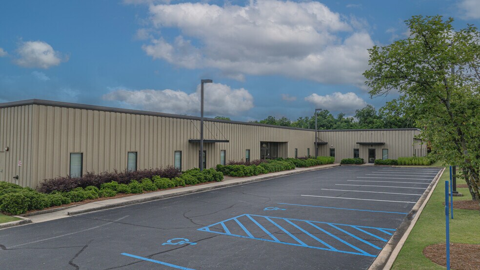 426 Veterans Dr, Florence, AL for sale - Building Photo - Image 1 of 16