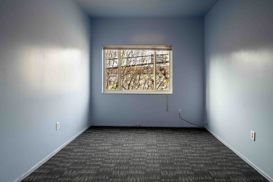 602 3rd St, San Francisco, CA for lease - Interior Photo - Image 2 of 4