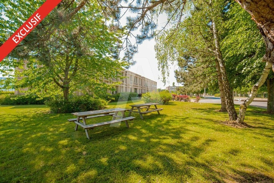 4 Rue René Razel, Saclay for sale - Building Photo - Image 2 of 6